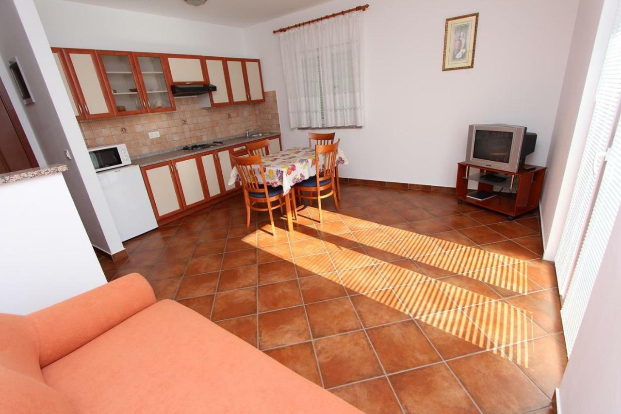Apartments Elida Rovinj Exterior photo